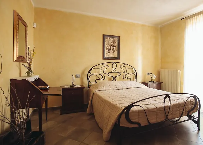 Ca' Colomba Çiftlik konaklama San Damiano dʼAsti